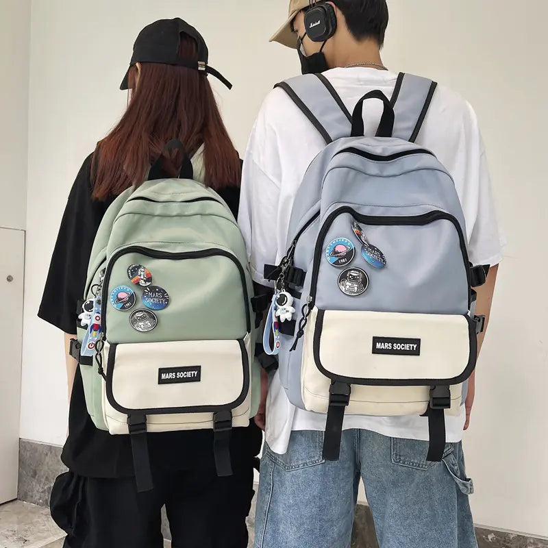 Fashionable Large Capacity School Bag for Students